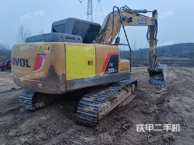 整機右后45°（整機外觀）