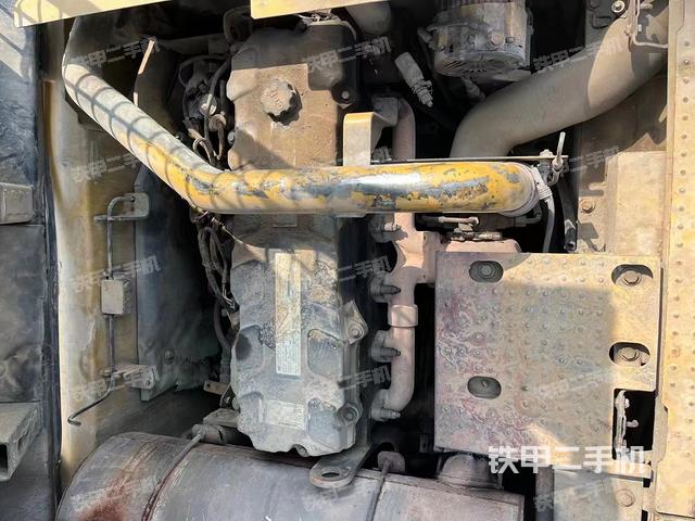 發(fā)動(dòng)機(jī)整體俯視(整機(jī)外觀) 發(fā)動(dòng)機(jī)整體俯視(整機(jī)外觀)