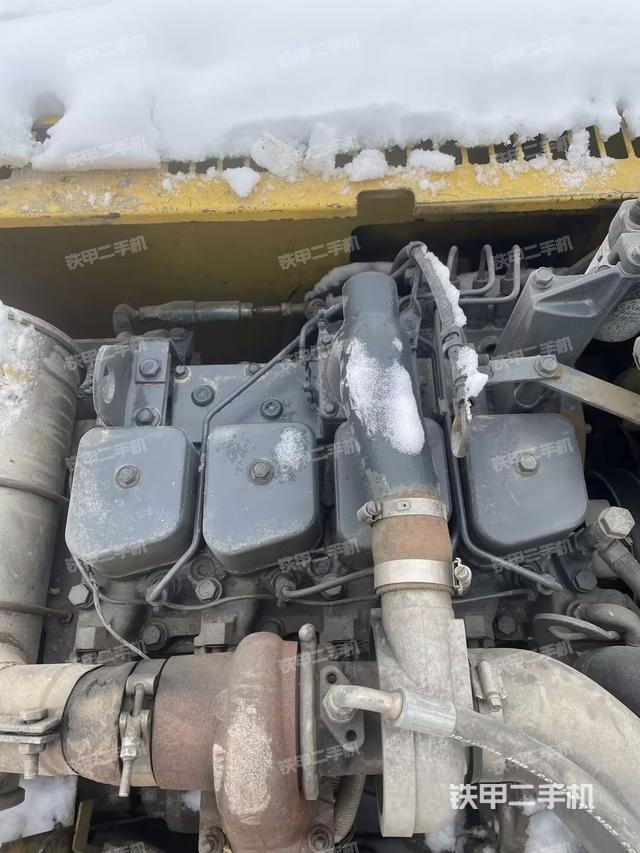 發(fā)動(dòng)機(jī)整體俯視（整機(jī)外觀）