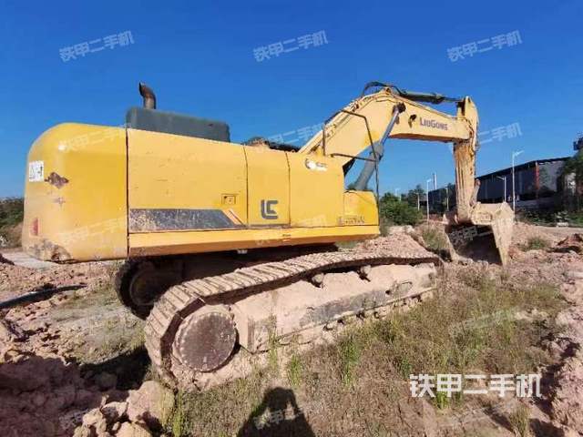 柳工CLG950E挖掘機(jī)