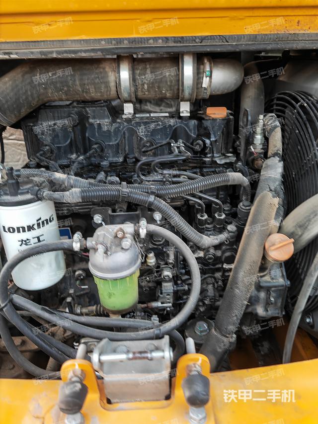 發(fā)動機整體俯視（整機外觀）