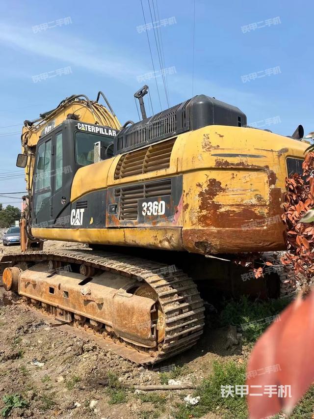 整機(jī)右后45°(整機(jī)外觀) 整機(jī)右后45°(整機(jī)外觀)