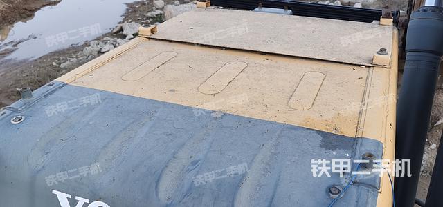 駕駛室頂部（整機(jī)外觀）