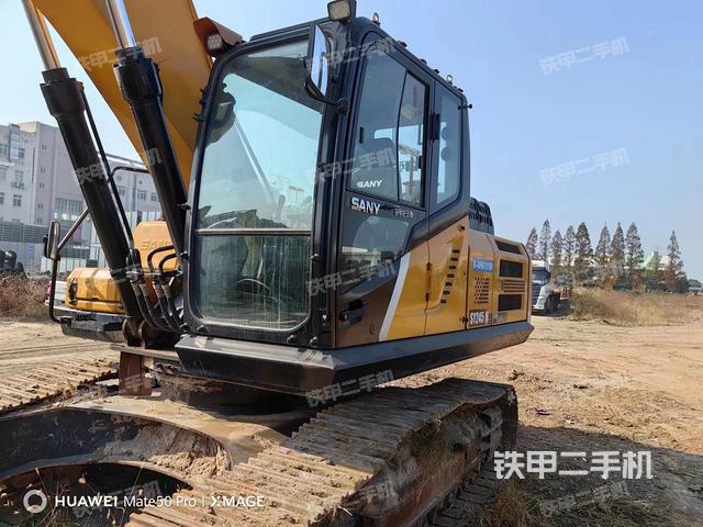 三一重工SY245H挖掘機(jī)