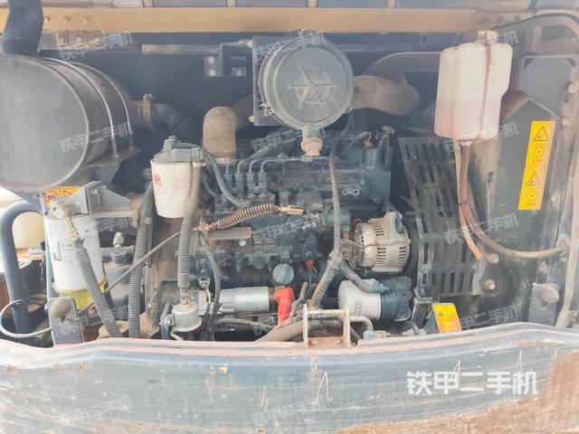 發(fā)動機(jī)室（上車部件）