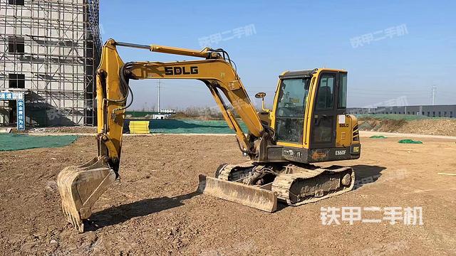 山東臨工E655F挖掘機