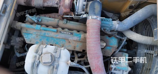 發(fā)動機(jī)整體俯視（整機(jī)外觀）