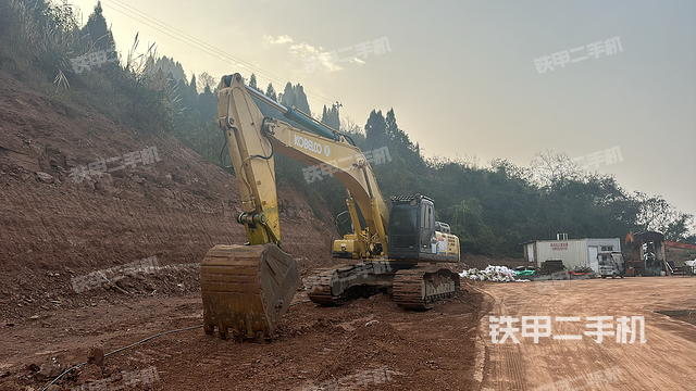 神鋼SK460-8挖掘機