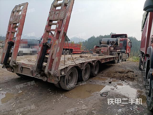 整機右后45°（設備外觀及核心部件）