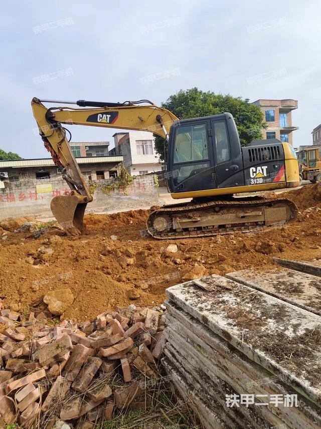整機右后45°（整機外觀）