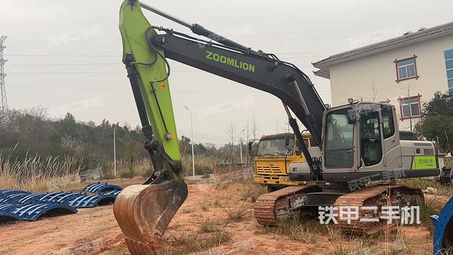 中聯(lián)重科ZE205E-10挖掘機