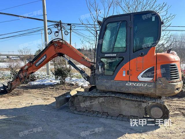 斗山DX55-9C挖掘機