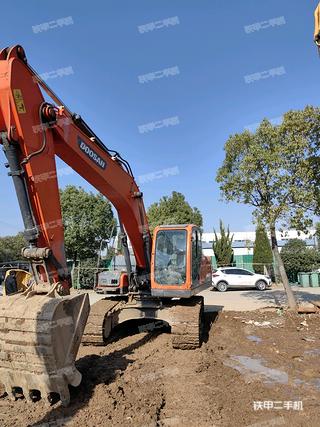 合肥斗山DX215-9C挖掘机实拍图片