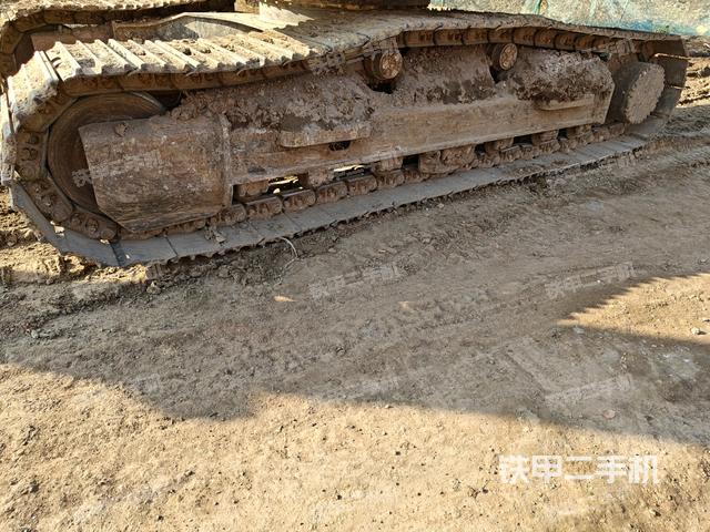 右侧行走马达盖板（行走机构）