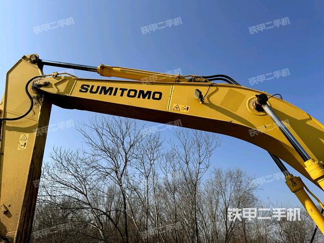 小臂整體右前（工作和回轉(zhuǎn)裝置）