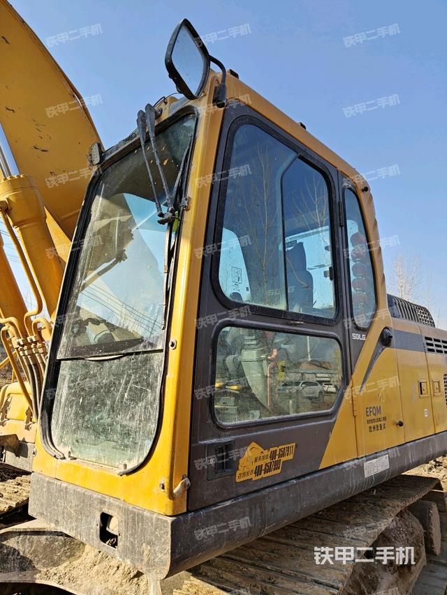 驾驶室正侧（驾驶室部分）