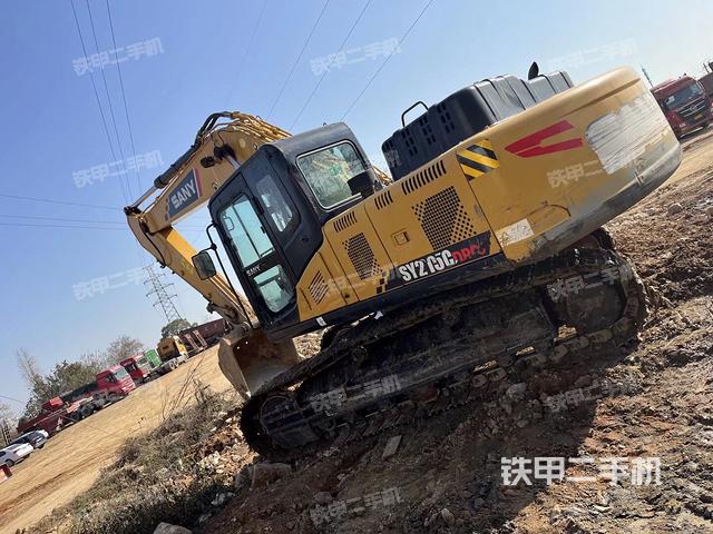 三一重工SY205C挖掘機(jī)