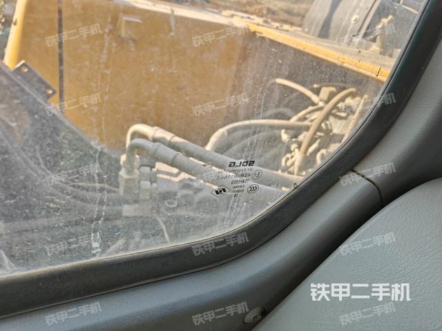 驾驶室左后45度（驾驶室部分）