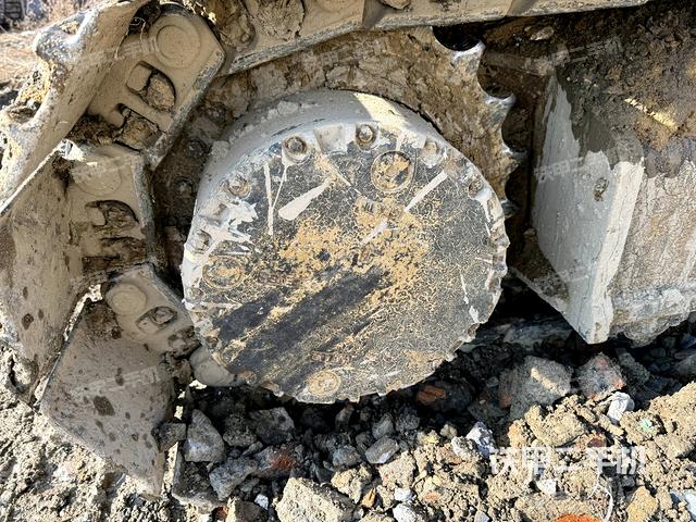 左導(dǎo)向輪（行走機(jī)構(gòu)）