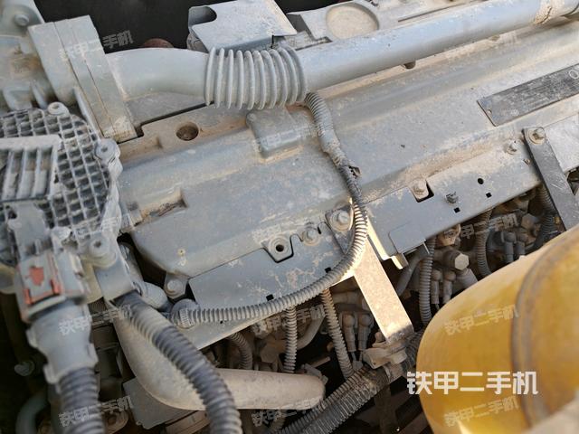 气门室盖螺丝特写（上车部件）