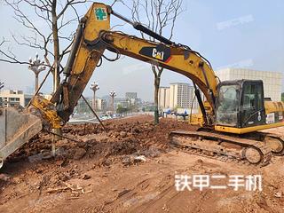 重庆卡特彼勒320D液压挖掘机实拍图片