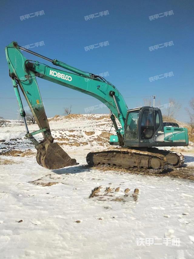 神鋼SK250LC-8挖掘機
