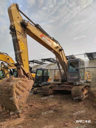 江苏-常州市二手雷沃重工FR220E2挖掘机实拍照片