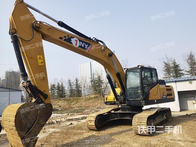 三一重工SY245H挖掘機(jī)