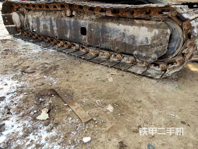 单侧履带整体（整机外观）