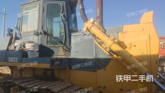 山推SD22推土機