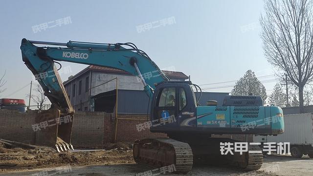 神鋼SK460-8挖掘機(jī)