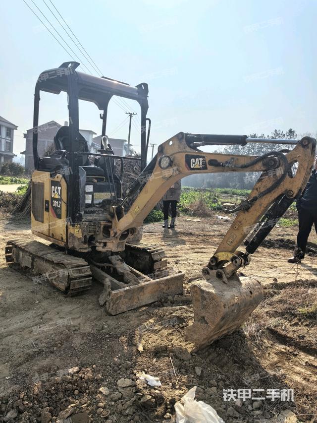 右前45(整機(jī)外觀) 右前45(整機(jī)外觀)