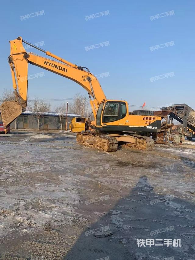 現(xiàn)代R305LC-9T挖掘機(jī)