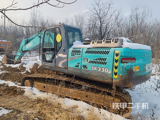 神钢SK260LC-8挖掘机