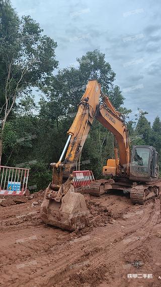 遂宁现代R215-7C挖掘机实拍图片