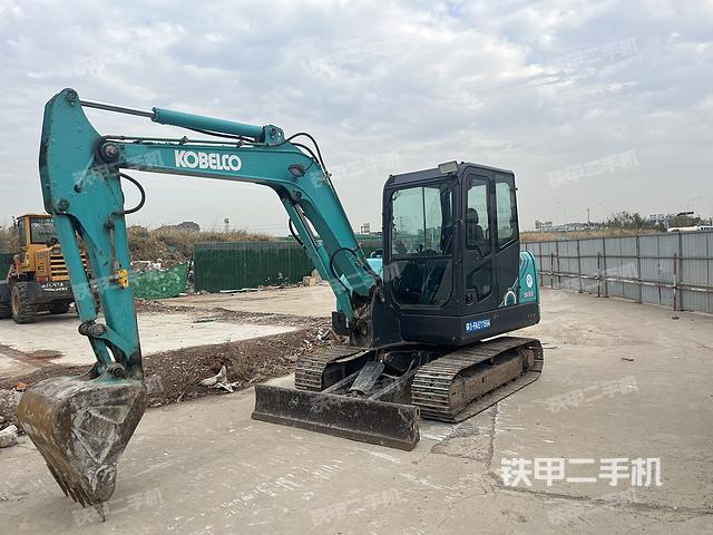 神钢SK60-10挖掘机
