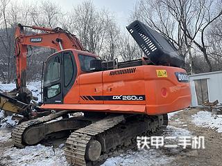 河北-保定市二手斗山DX260LC挖掘机实拍照片
