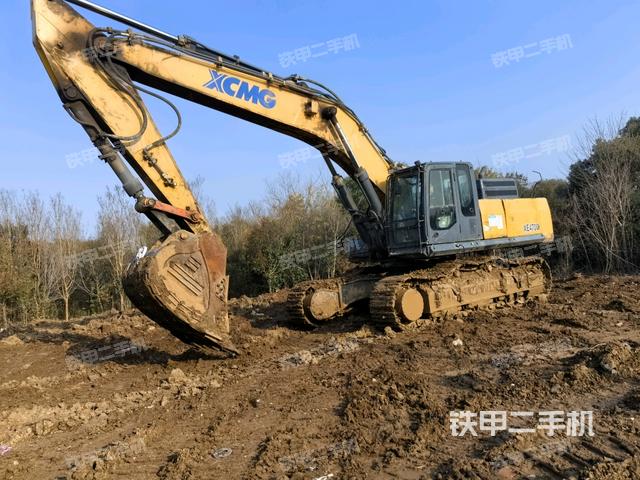 徐工XE470D挖掘機(jī)