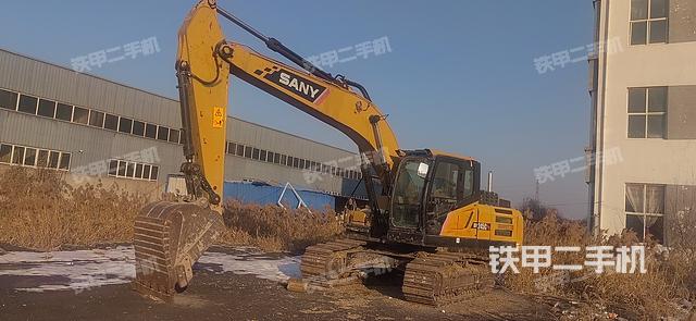 三一重工SY215H挖掘機(jī)