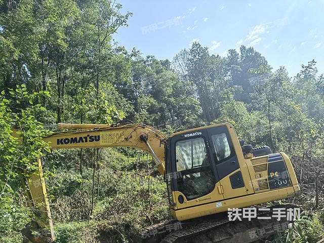 小松PC130-8M0挖掘机