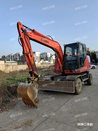 蚌埠厦工XG8075W挖掘机实拍图片