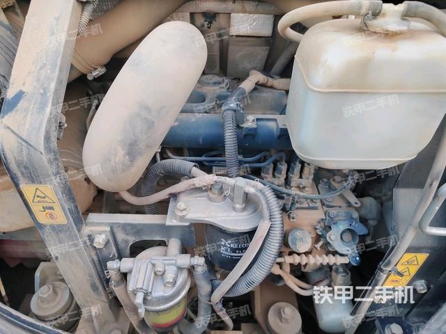 發(fā)動機(jī)室(上車部件) 發(fā)動機(jī)室(上車部件)
