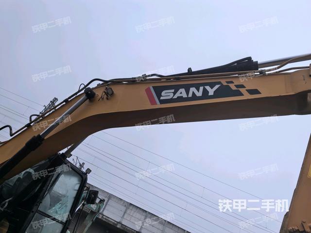 大臂整體?右側(cè)（工作和回轉(zhuǎn)裝置）