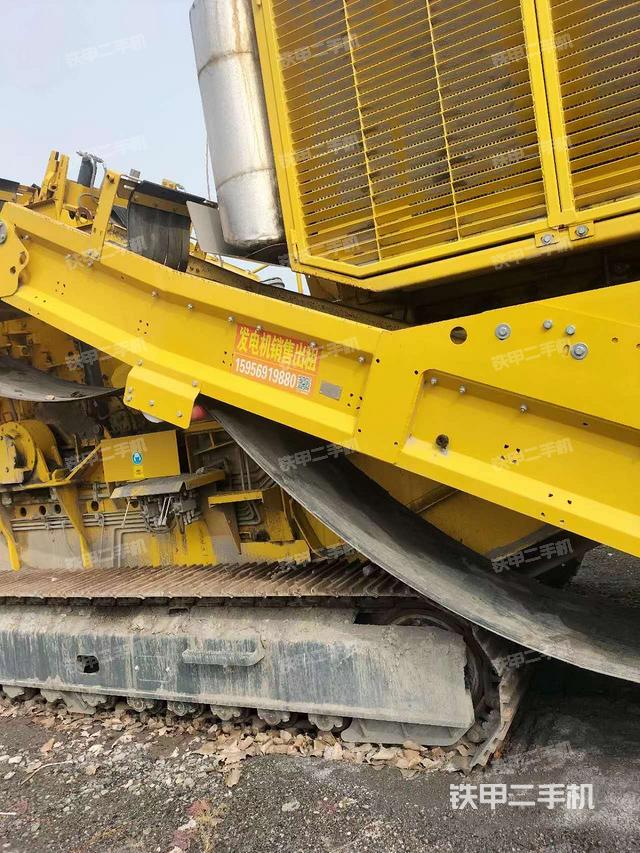 整机右后45°（设备外观及核心部件）