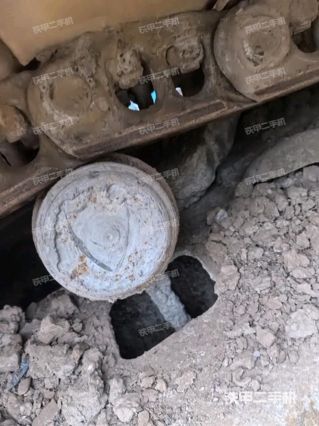 右側(cè)行走馬達蓋板（行走機構(gòu)）