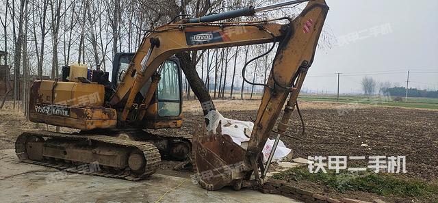 雷沃重工FR150挖掘機(jī)