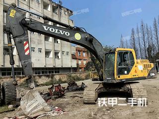 四川-雅安市二手沃尔沃EC210BLC挖掘机实拍照片
