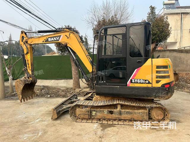 三一重工SY55C挖掘機