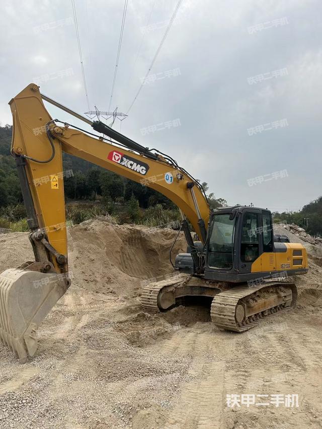 徐工XE205DA挖掘機