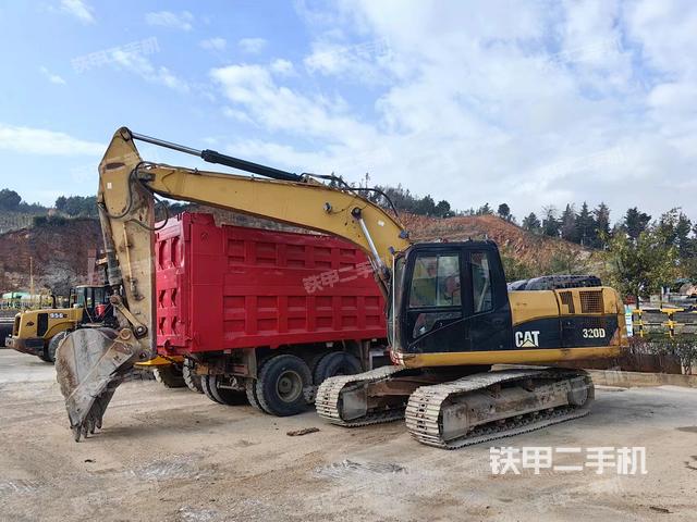 卡特彼勒320D液压挖掘机